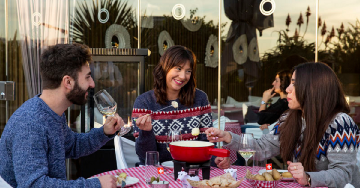 The One Barcelona celebra una nueva edición de la Mood Swiss Fondue
